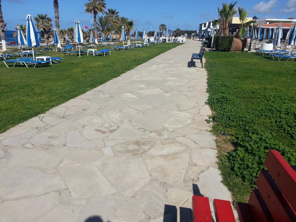 Faros Beach Paphos Extérieur photo